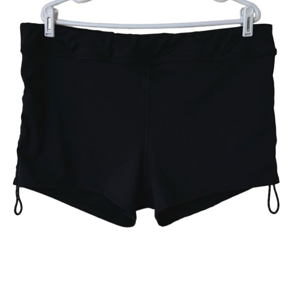 TYR Women’s NWT Black Solid Della Boyshorts Sz 3X